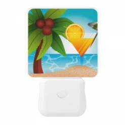 Night Light, A Cocktail Is Served On A Beach With Palm Trees And A Lemon In The Background. -Cute Night Light Shop 288a53529b0db26b706d60bba54e667904ae2abe
