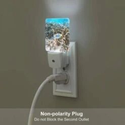 Night Light, A Colorful Fish Swims Through A Coral Reef. -Cute Night Light Shop 4d07dce646b67b388f8ca4ddeb13e7962189beac