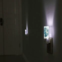 Night Light, A Woman In A Hat Is Sitting On A Beach. -Cute Night Light Shop 67dc586f3416fbd63478d21f9298096ea11f3400